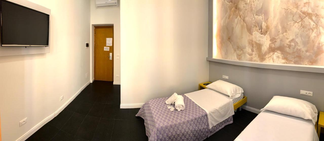 Legends Hostel Roma Ngoại thất bức ảnh
