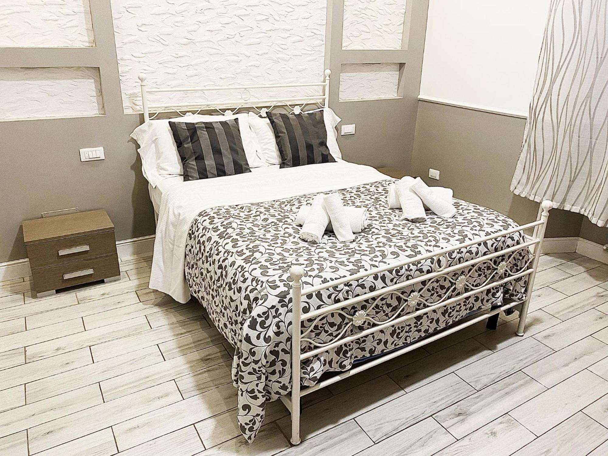 Legends Hostel Roma Ngoại thất bức ảnh