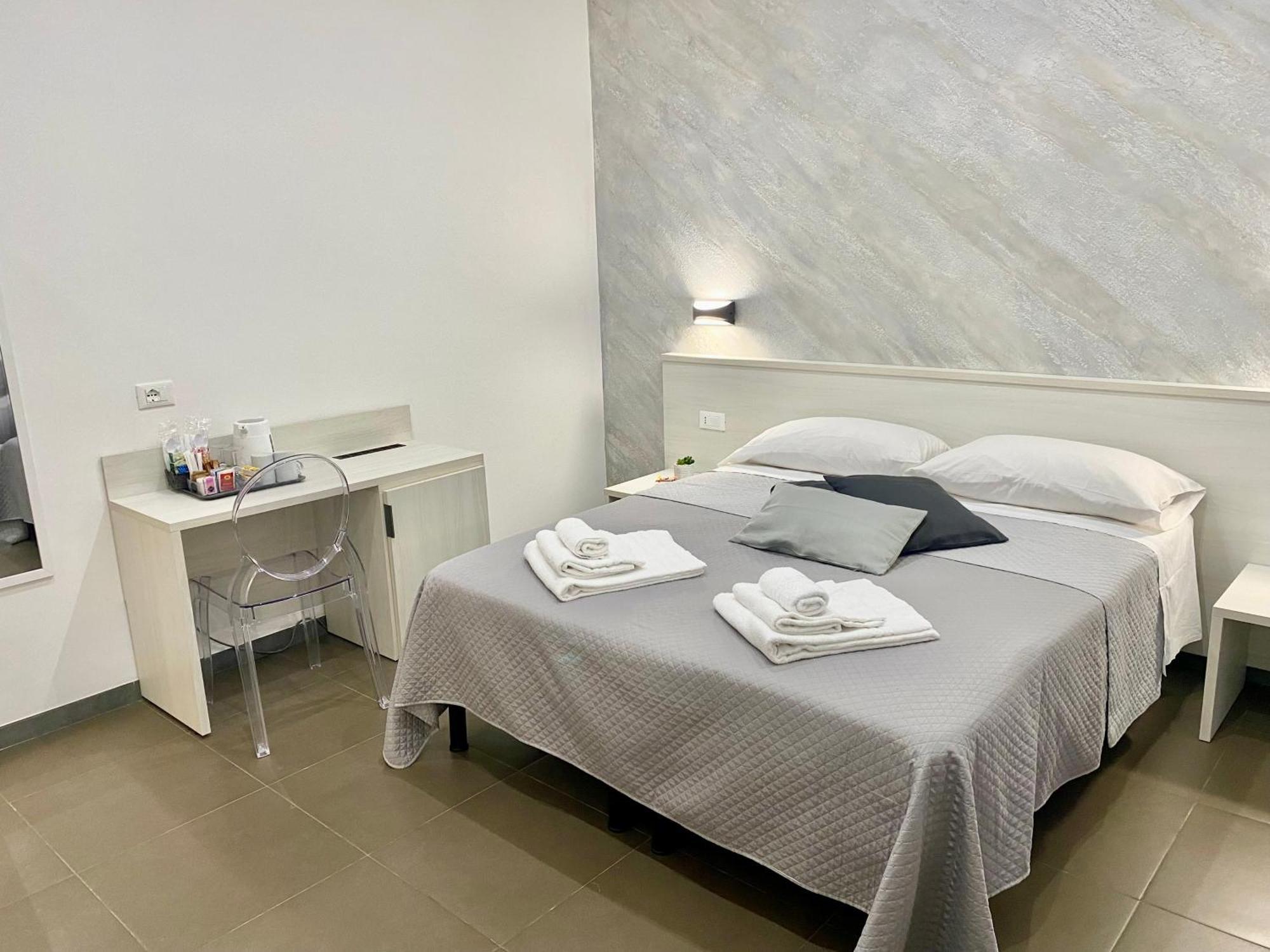 Legends Hostel Roma Ngoại thất bức ảnh