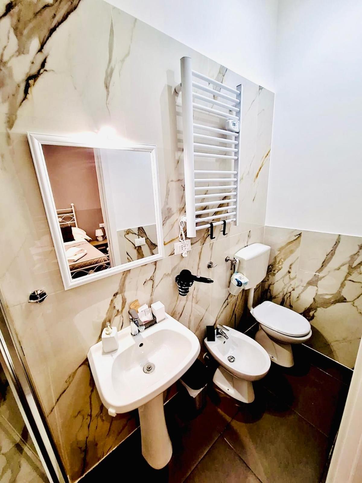 Legends Hostel Roma Ngoại thất bức ảnh