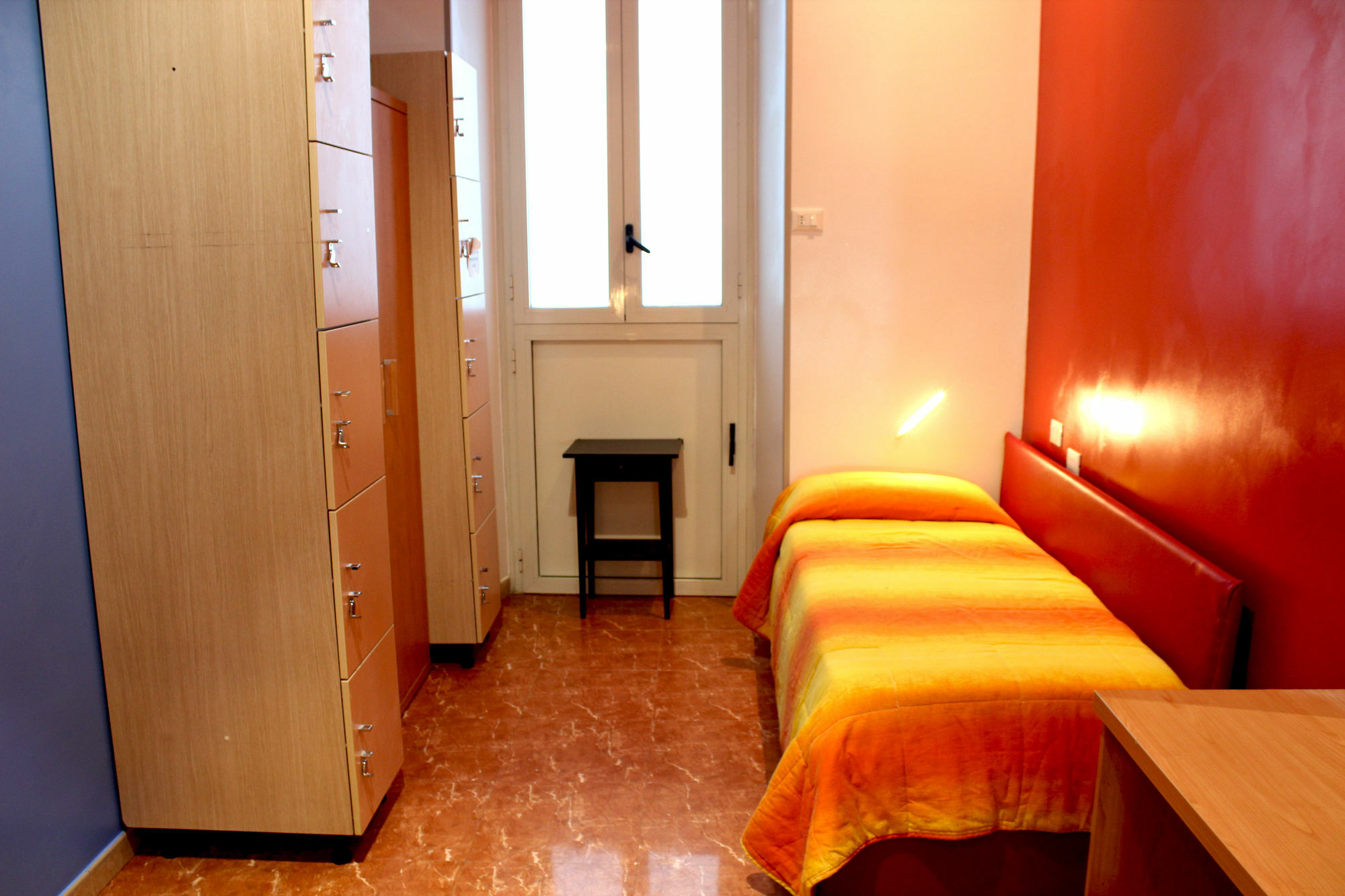 Legends Hostel Roma Ngoại thất bức ảnh