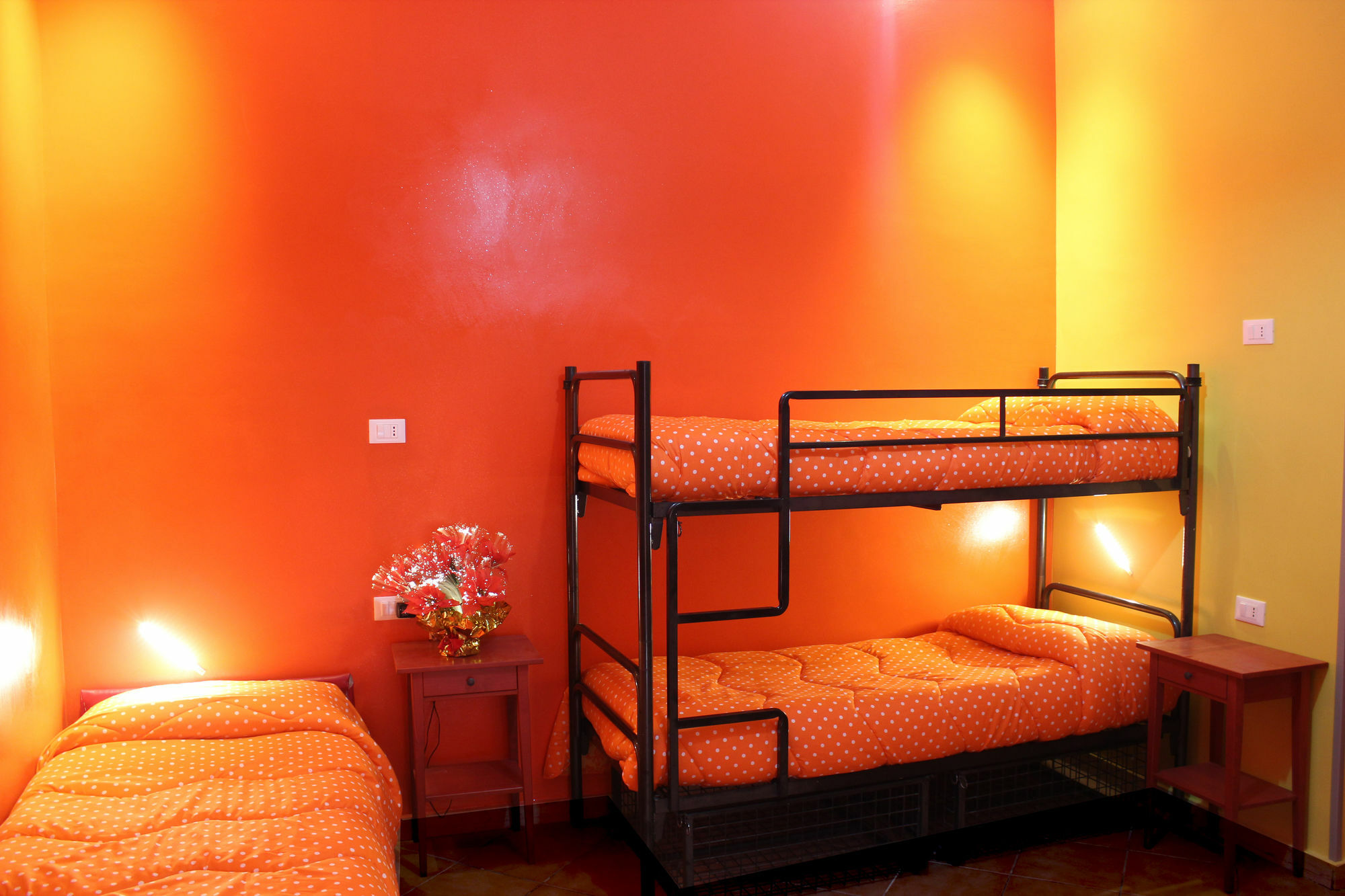 Legends Hostel Roma Ngoại thất bức ảnh