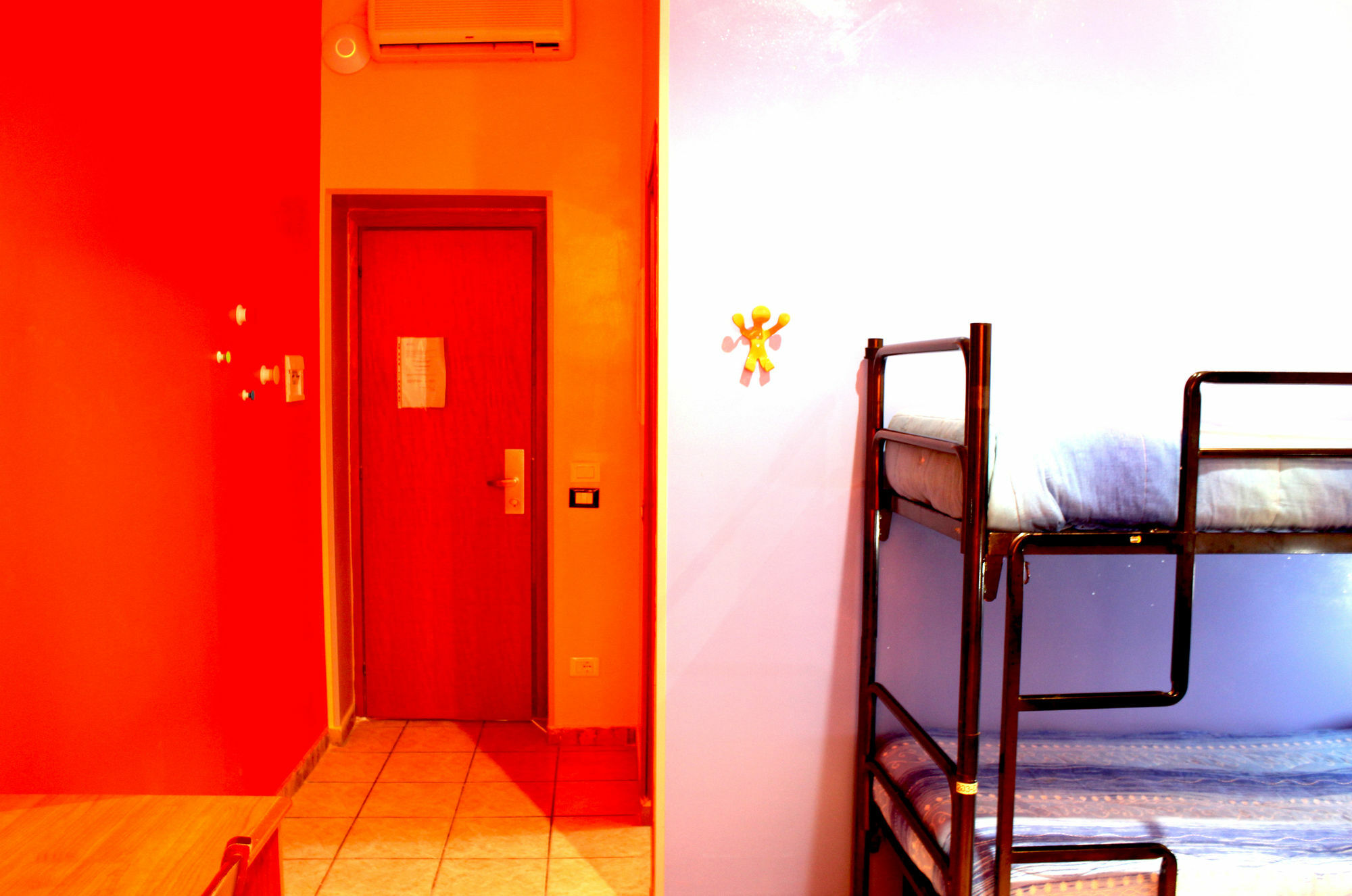 Legends Hostel Roma Ngoại thất bức ảnh